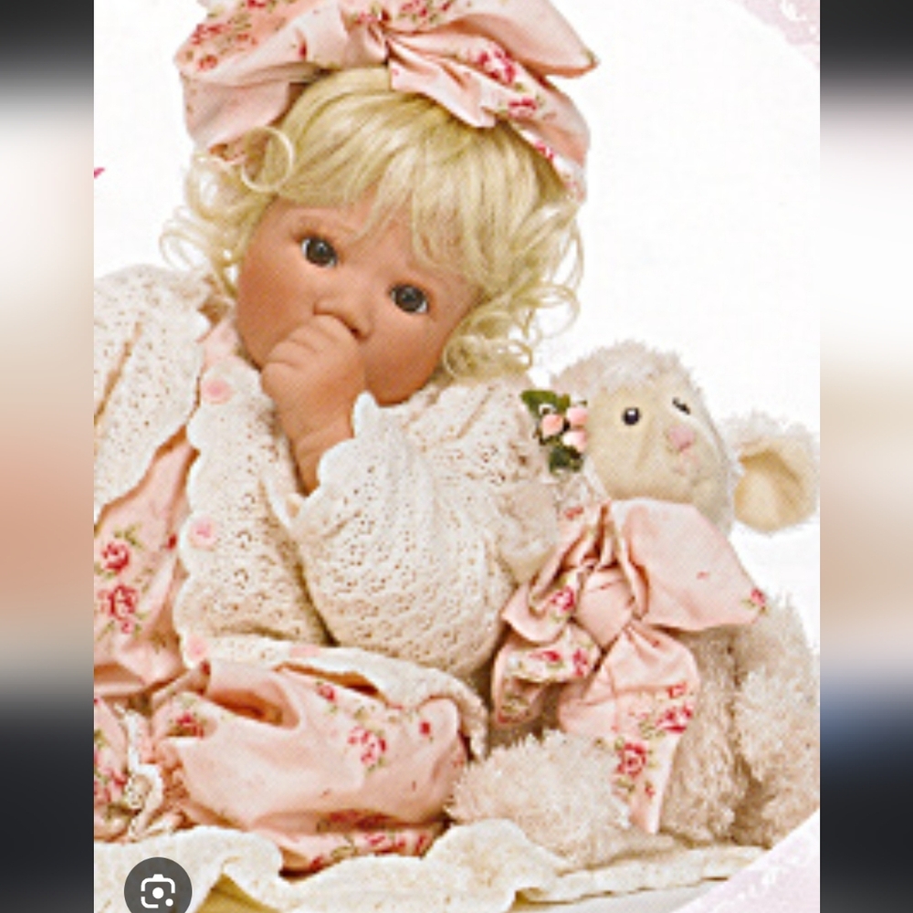 Lamby Lee Middleton Moments Floral Doll with Teddy Bear - Picture 2 of 8